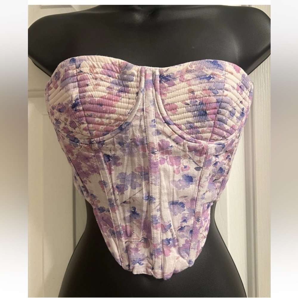 Bardot Color Splash Halter Top
Sz XS New